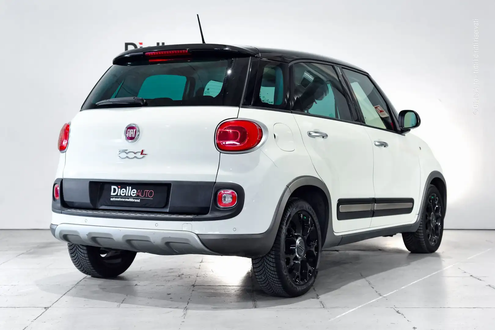 Fiat 500L 500L 1.6 Multijet 105 CV Trekking Wit - 2