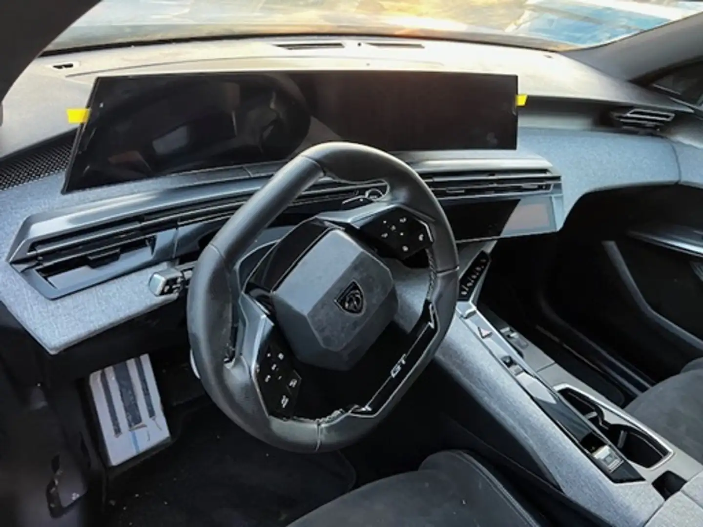 Peugeot 5008 Eléctrico GT 157kW Blanco - 2