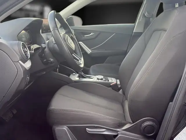 Audi Q2 view 14