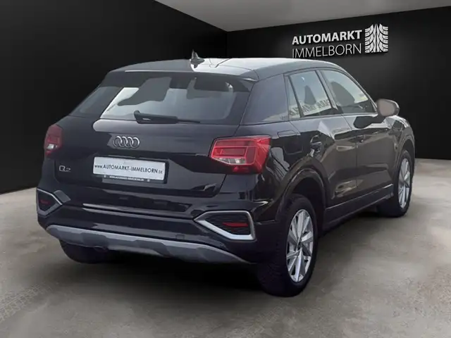 Audi Q2 view 7