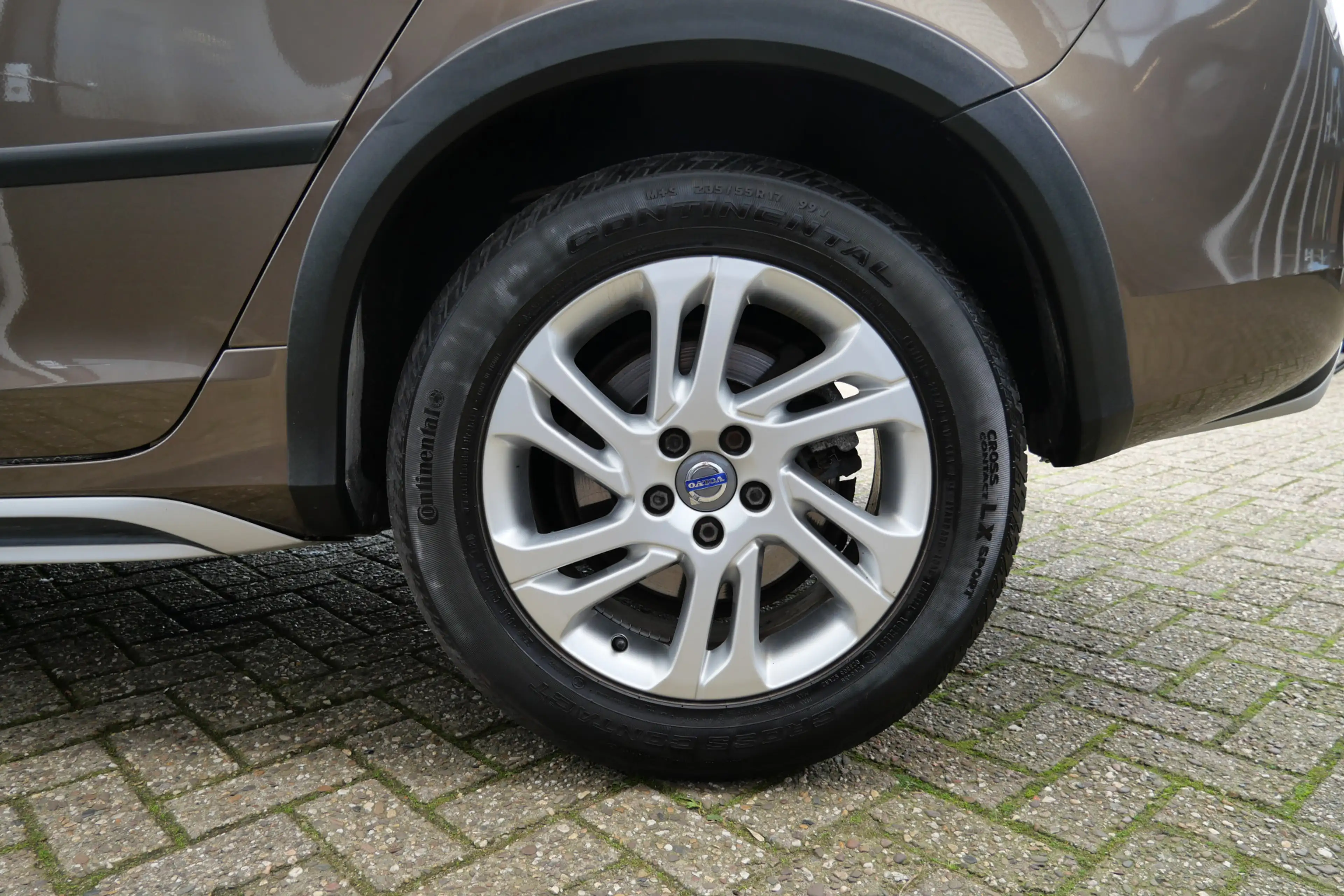 Volvo V60 Cross Country 2.0 D3 Nordic+ | NL-Auto | Leder | Camera | Cruise — photo 17