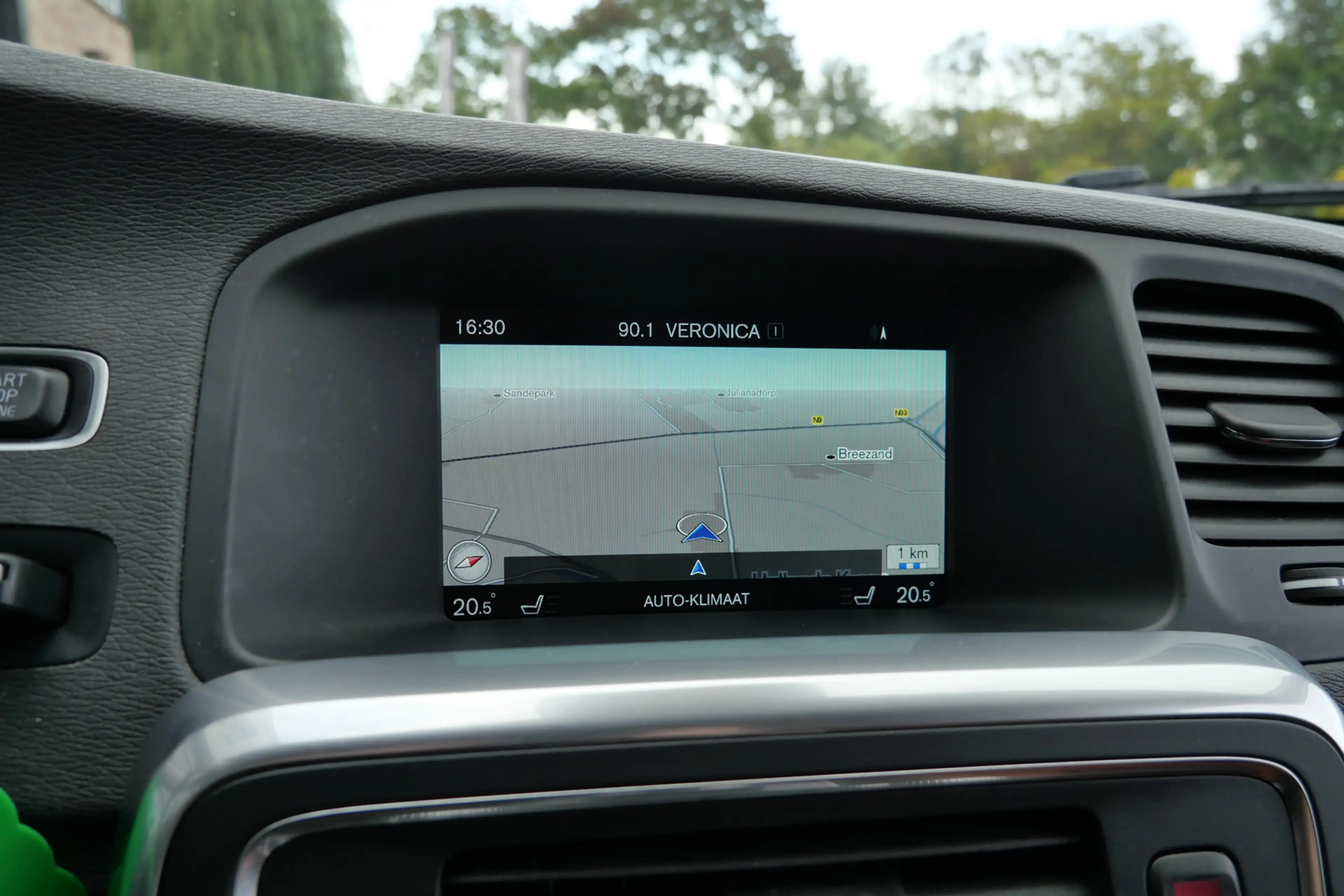 Volvo V60 Cross Country 2.0 D3 Nordic+ | NL-Auto | Leder | Camera | Cruise — photo 11