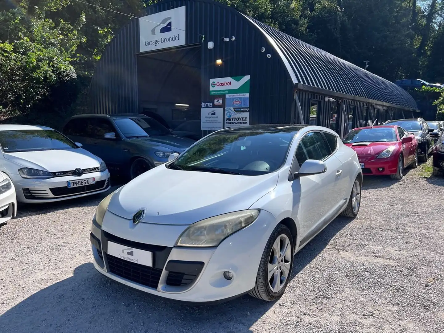 Renault Megane III coupé 1.5 DCi 105cv Blanc - 1