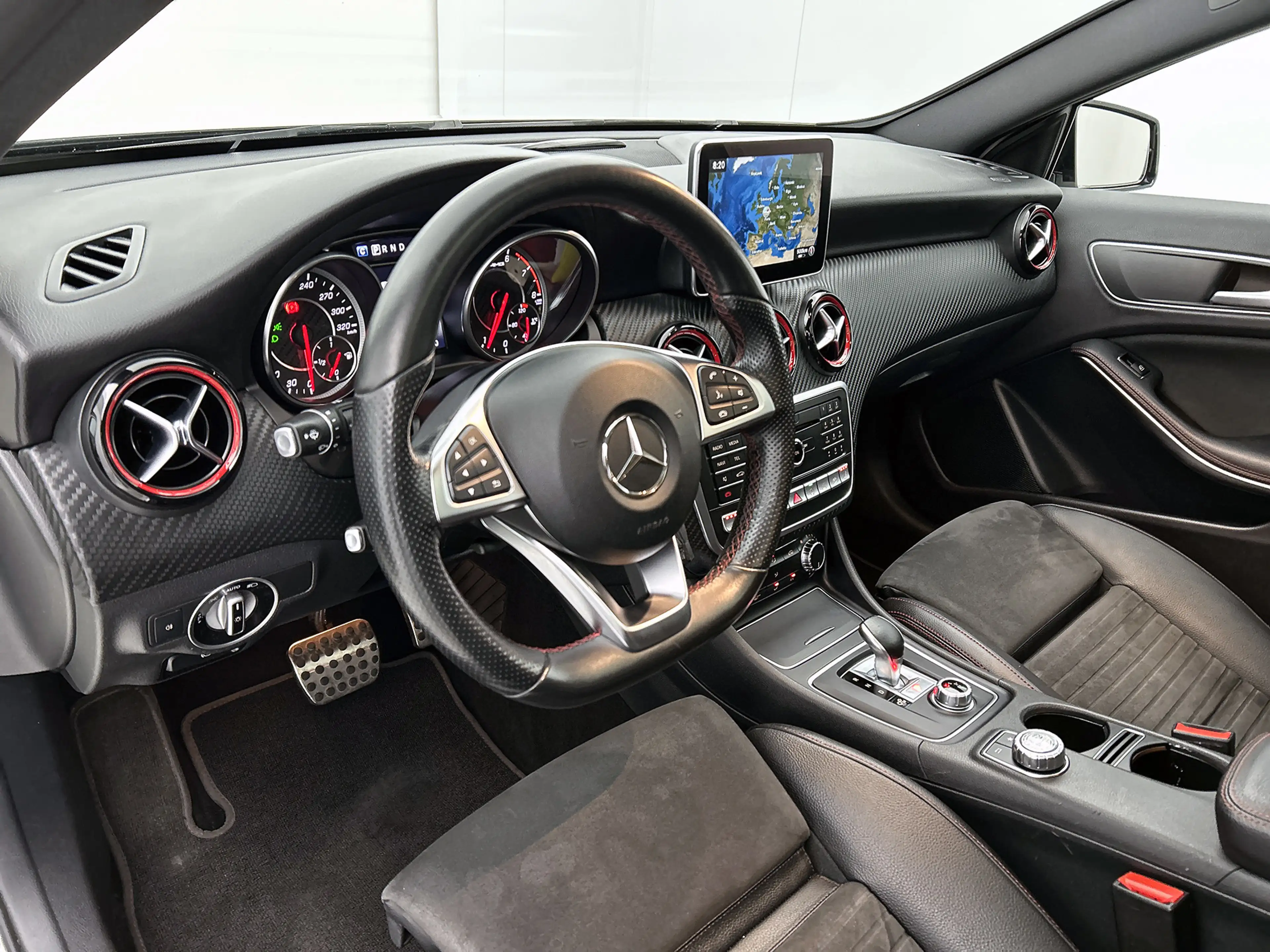 Mercedes-Benz A 45 AMG 4MATIC FACE-LIFT(Perfect OnderH, Panoramadak, Carp — photo 10