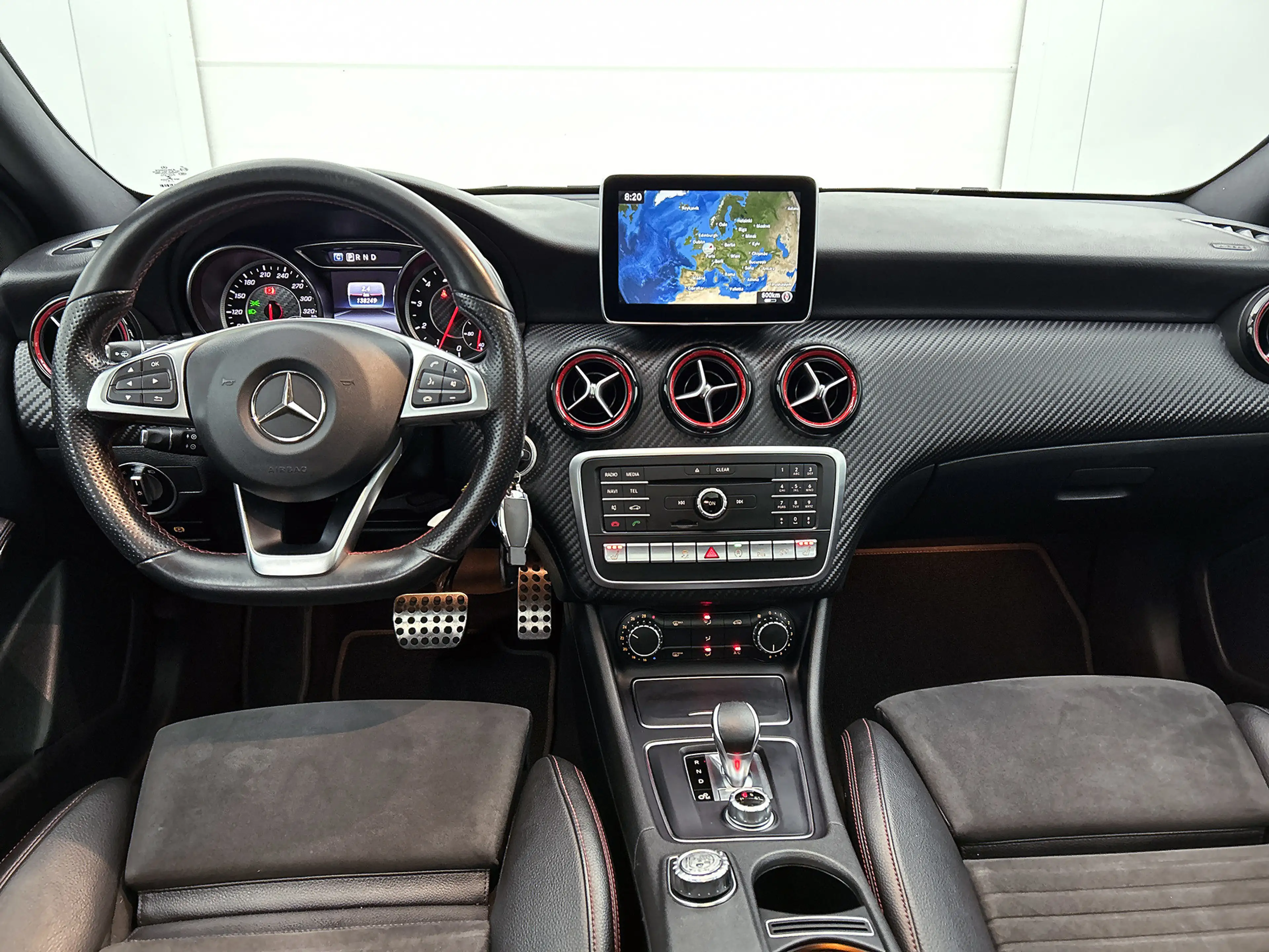 Mercedes-Benz A 45 AMG 4MATIC FACE-LIFT(Perfect OnderH, Panoramadak, Carp — photo 2