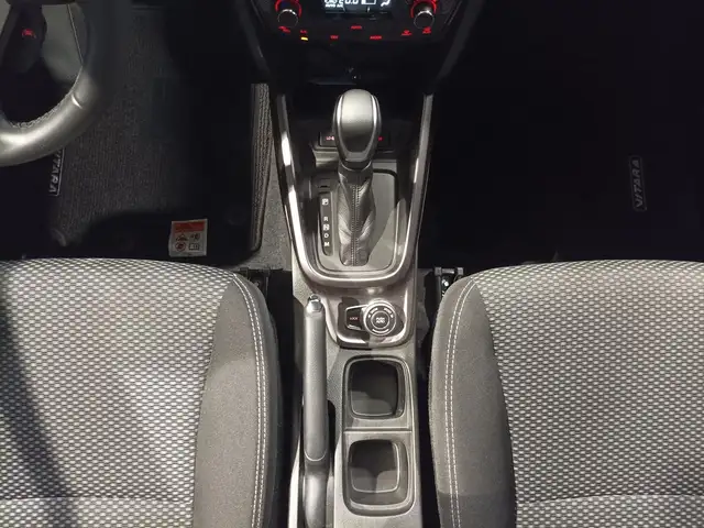 Suzuki Vitara view 13