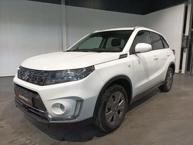 Suzuki Vitara view 3
