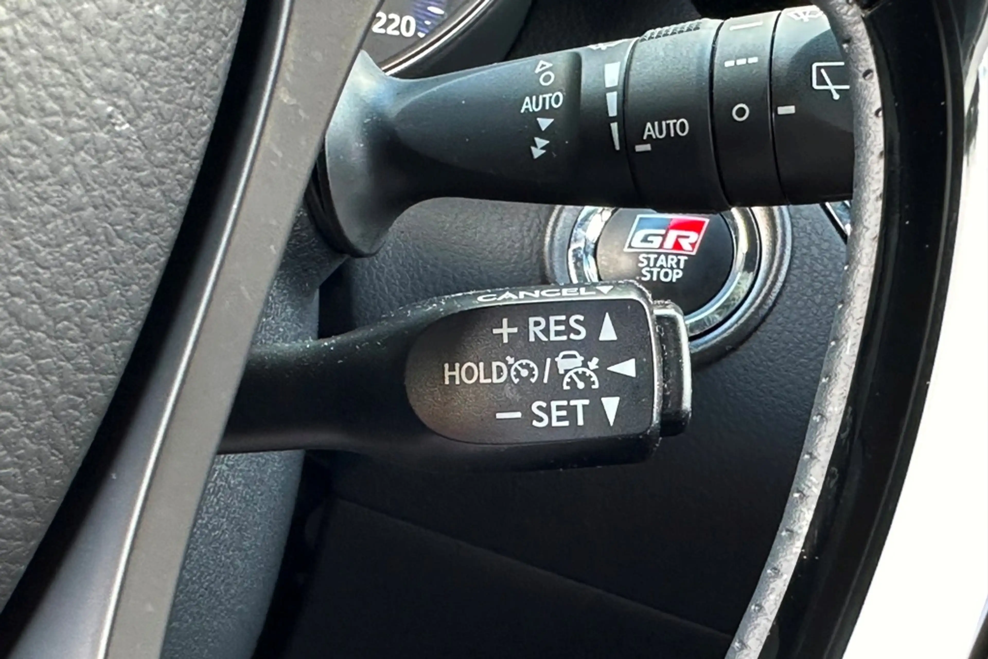 Toyota C-HR 1.8 Hybrid GR-Sport Bi-Tone 9.266 KM. — photo 24