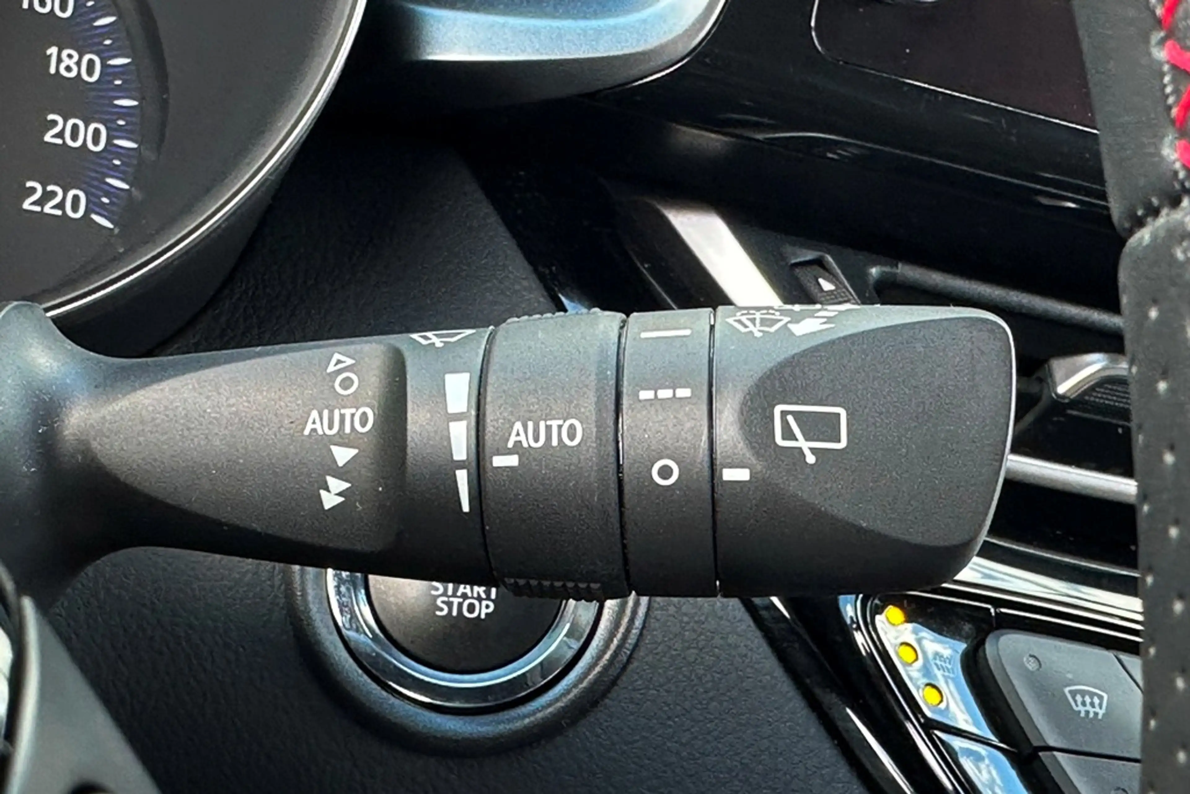 Toyota C-HR 1.8 Hybrid GR-Sport Bi-Tone 9.266 KM. — photo 23