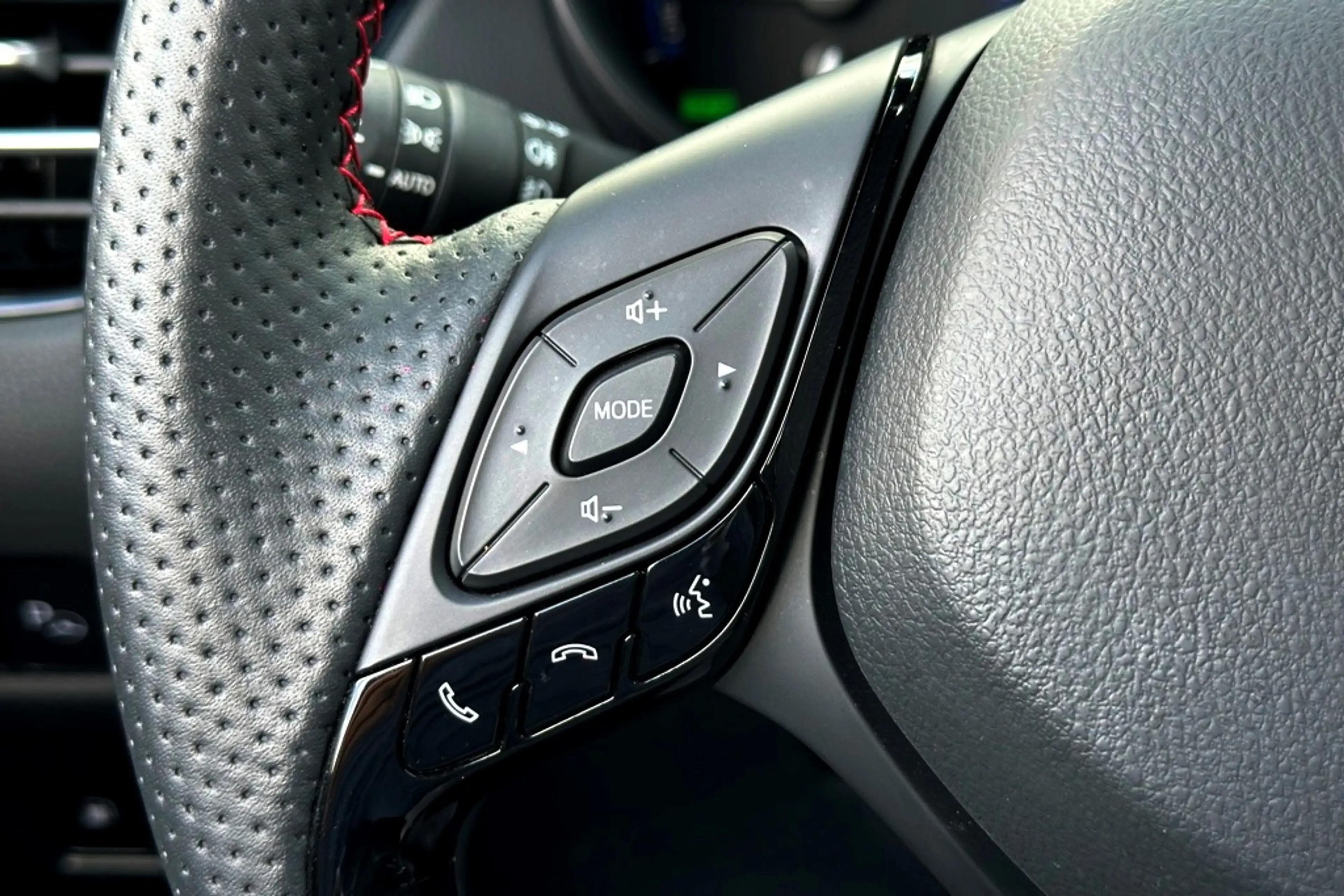 Toyota C-HR 1.8 Hybrid GR-Sport Bi-Tone 9.266 KM. — photo 20