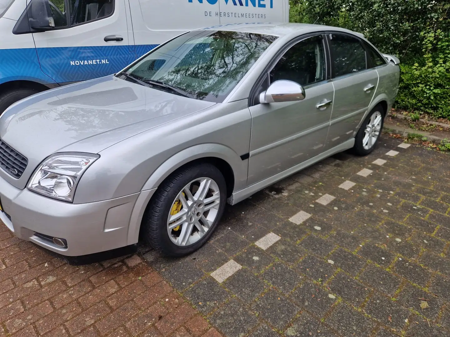 Opel Vectra 3.2 v6 irmscher Zilver - 2