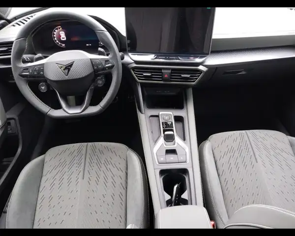 Cupra Formentor view 10