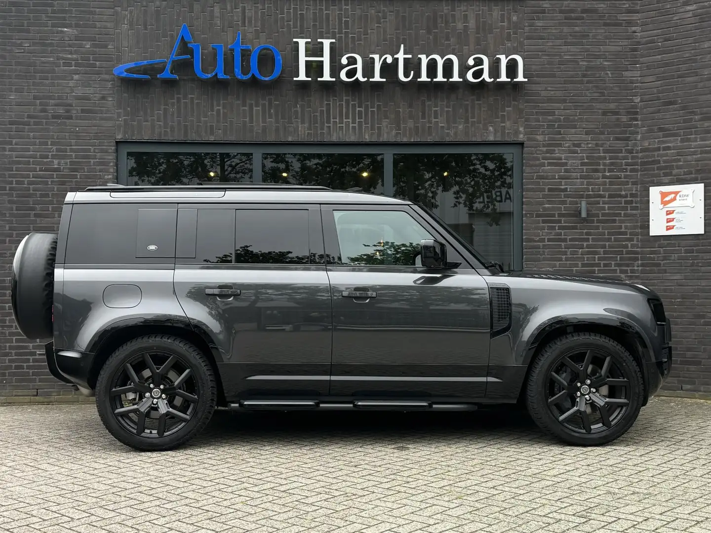 Land Rover Defender P400e 110 X-Dynamic HSE 6 Persoons | URBAN | Stoel Grigio - 2