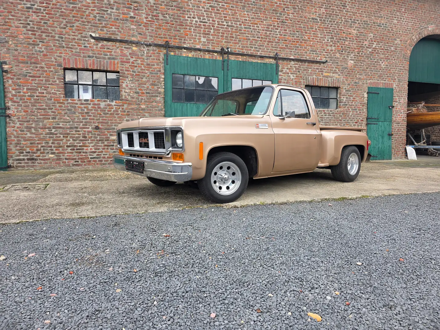 GMC Sonstige C1500 Custom Pick Up 383 V8 Hot Rod Chevy Stepside Bronze - 2