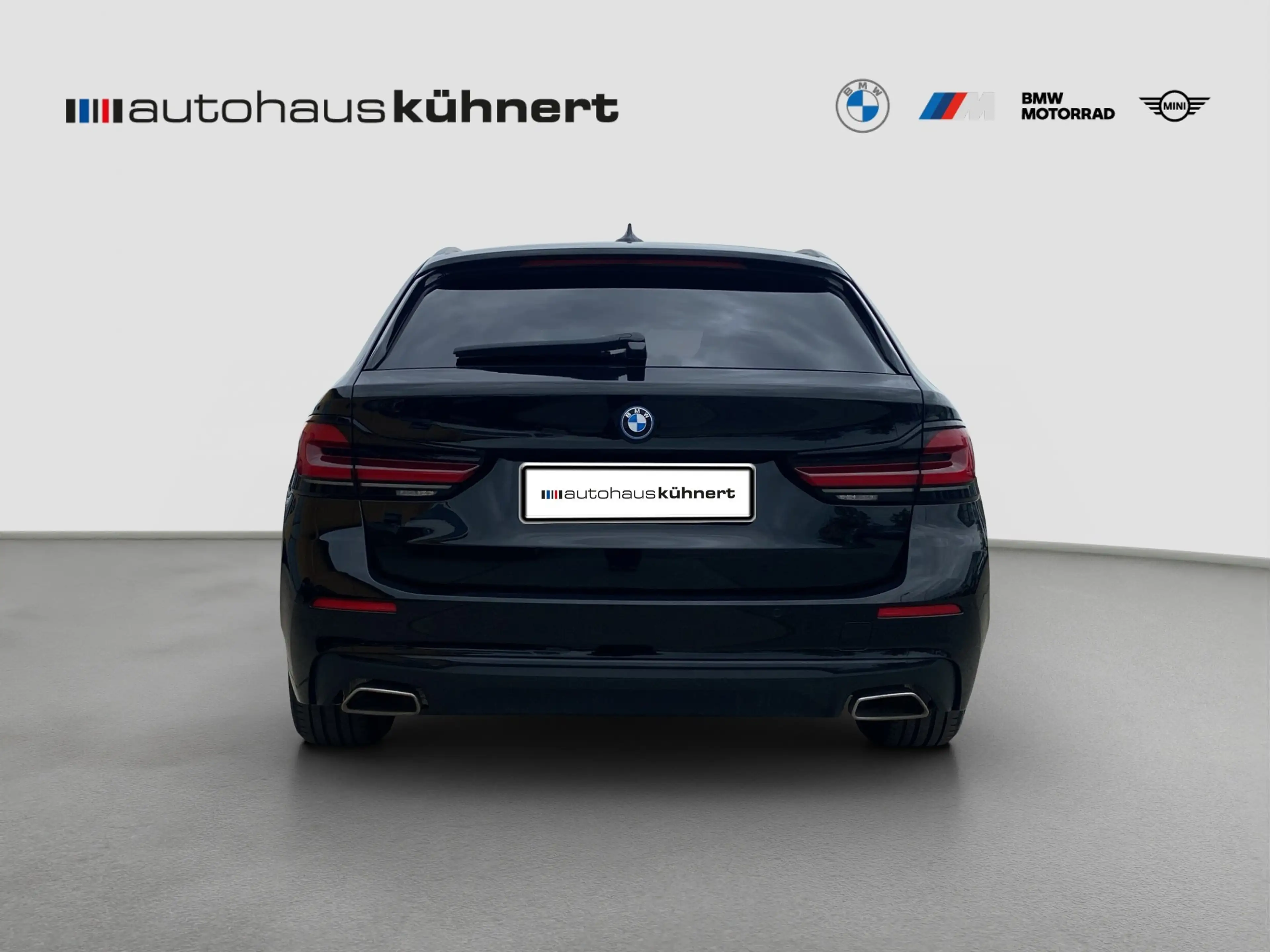 BMW 530 e Touring LED Luft ACC SpurAss StHzg Navi HUD — photo 6