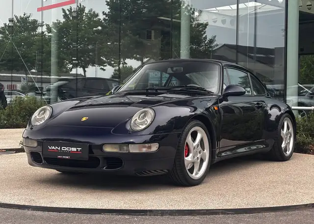Porsche 993