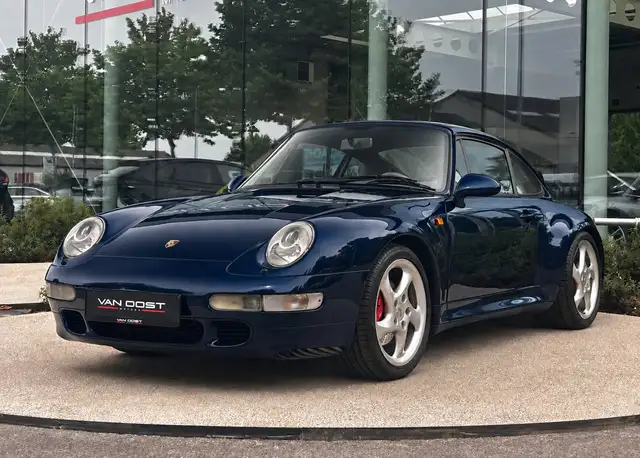 Porsche 911 Carrera 4S | Manueel