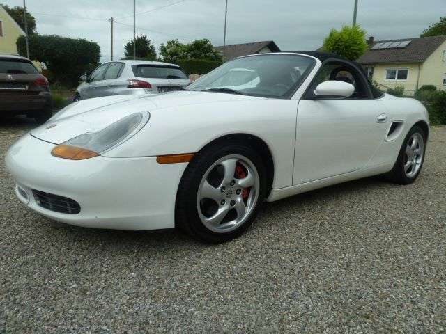 Second hand Porsche Boxster 