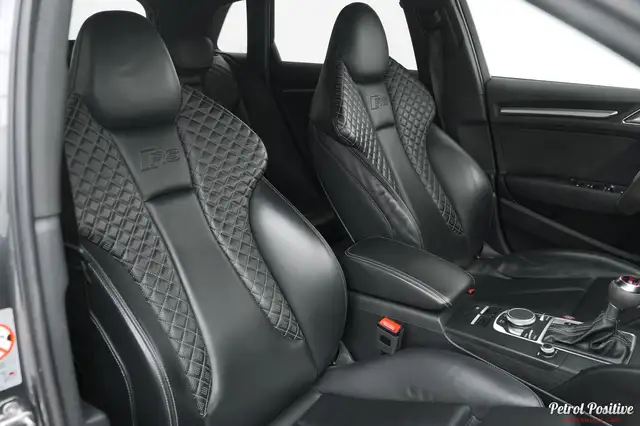 Audi RS3 view 3