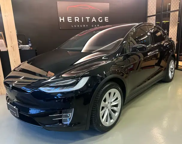 Tesla Model X 75 D 7 posti