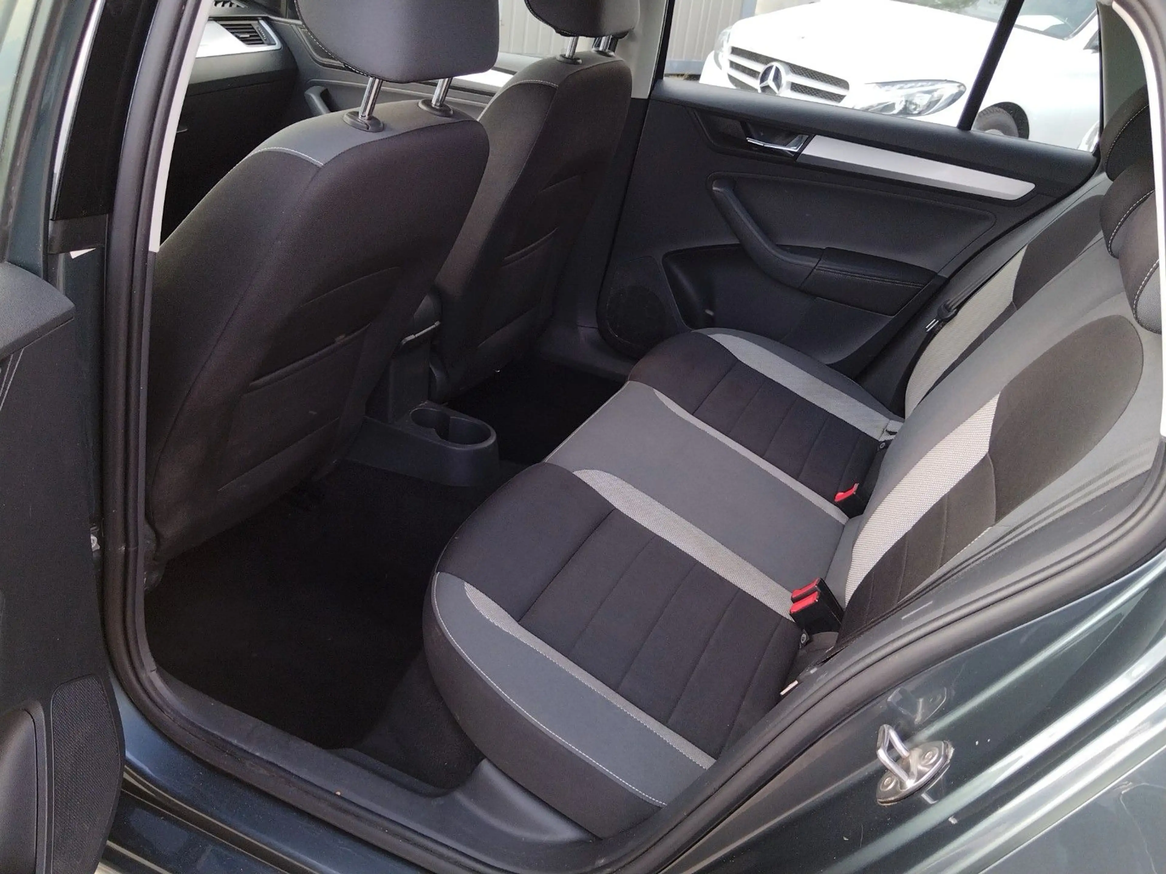 Skoda Rapid/Spaceback Spaceback Clever+TÜV/NEU+GARANTIE+CARPLAY — photo 13