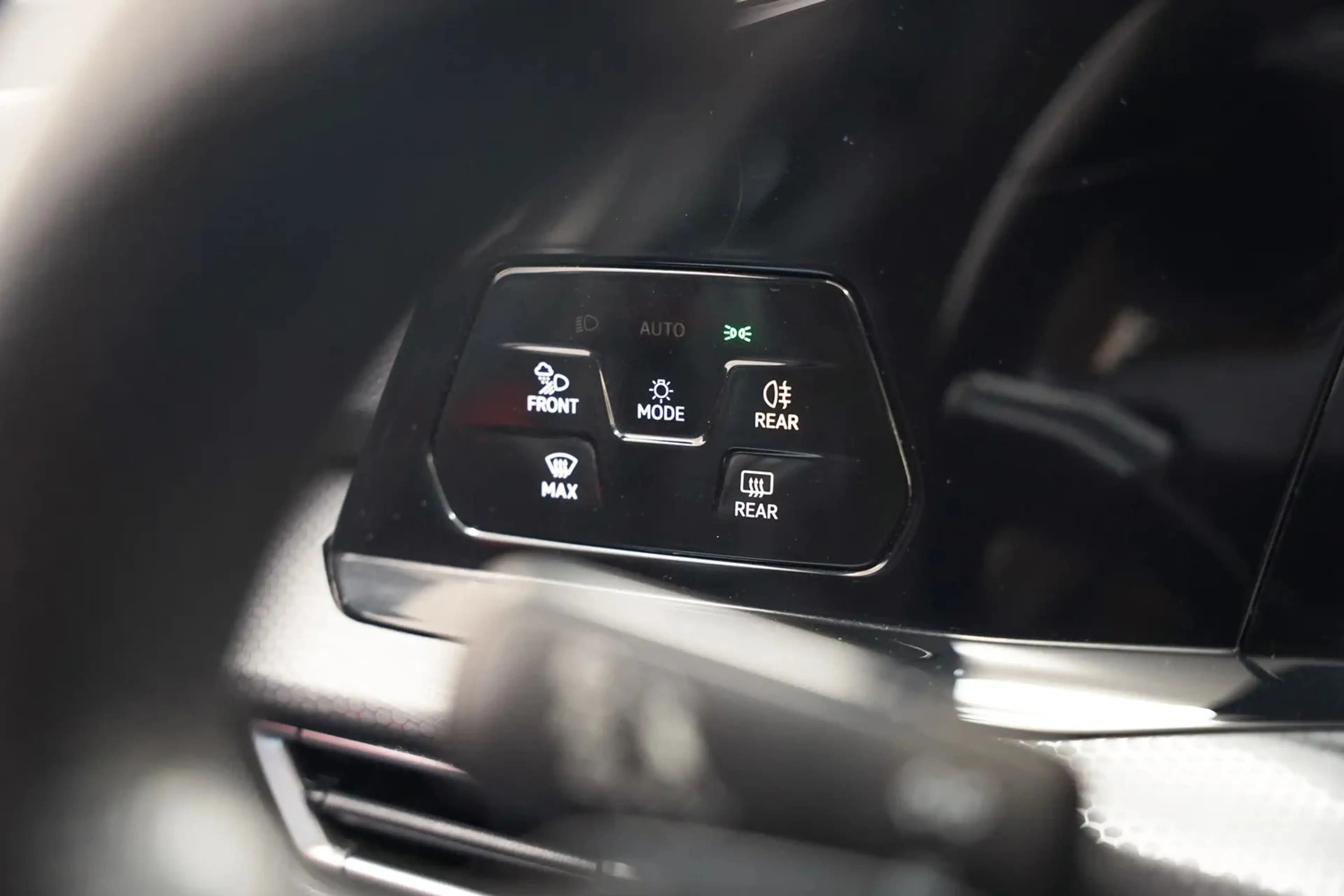 Volkswagen Golf GTE 1.4 TSI [ Virtual Stuur-&stoelverwarming Navi ] — photo 10