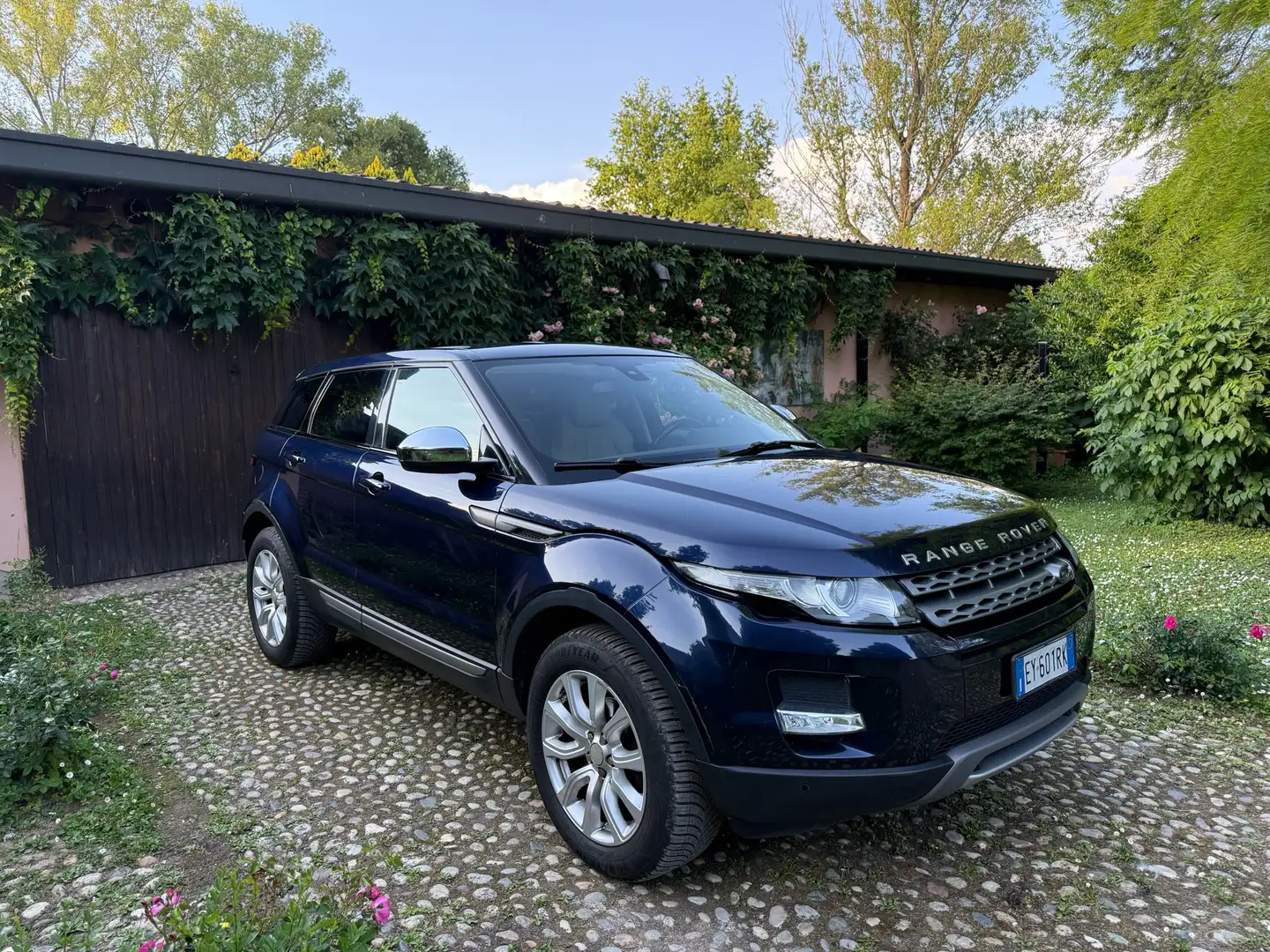 Land Rover Range Rover Evoque 5p 2.2 td4 Pure Tech Pack 150cv auto 9m Blu/Azzurro - 1