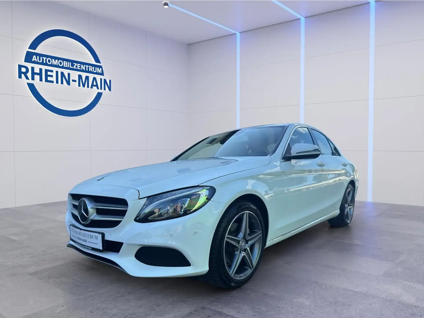 Mercedes-Benz C 220 AVANTGARDE/BURM./AMG/DISTR/ST.HZG/MATRIX LED Weiß - 1