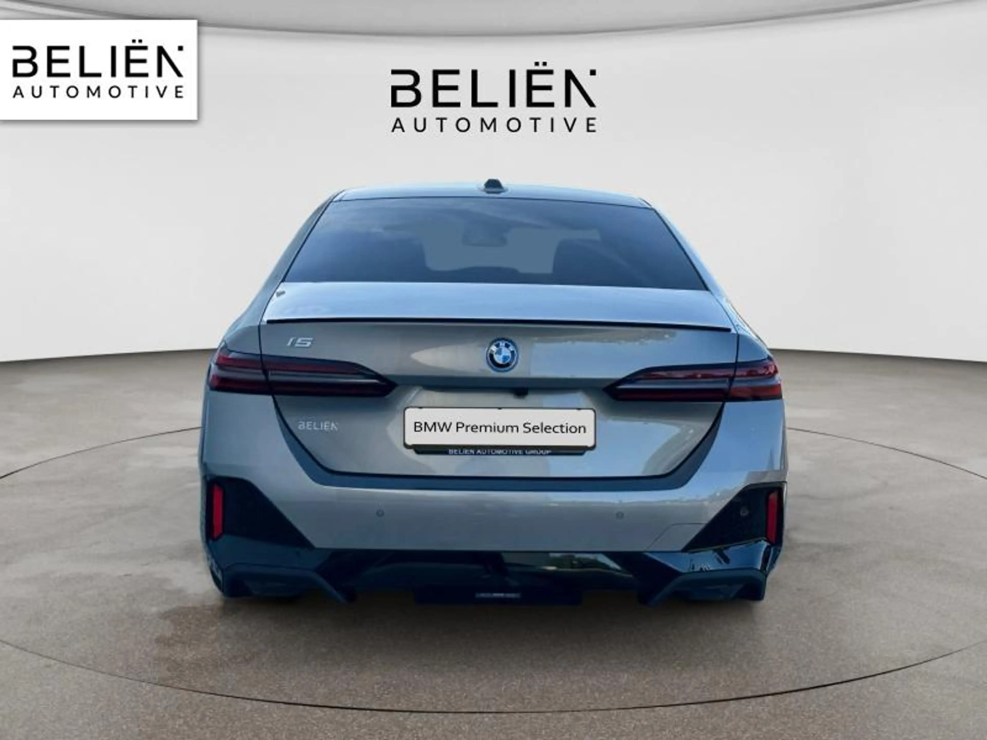 BMW i5 Berline M sport pro — photo 4