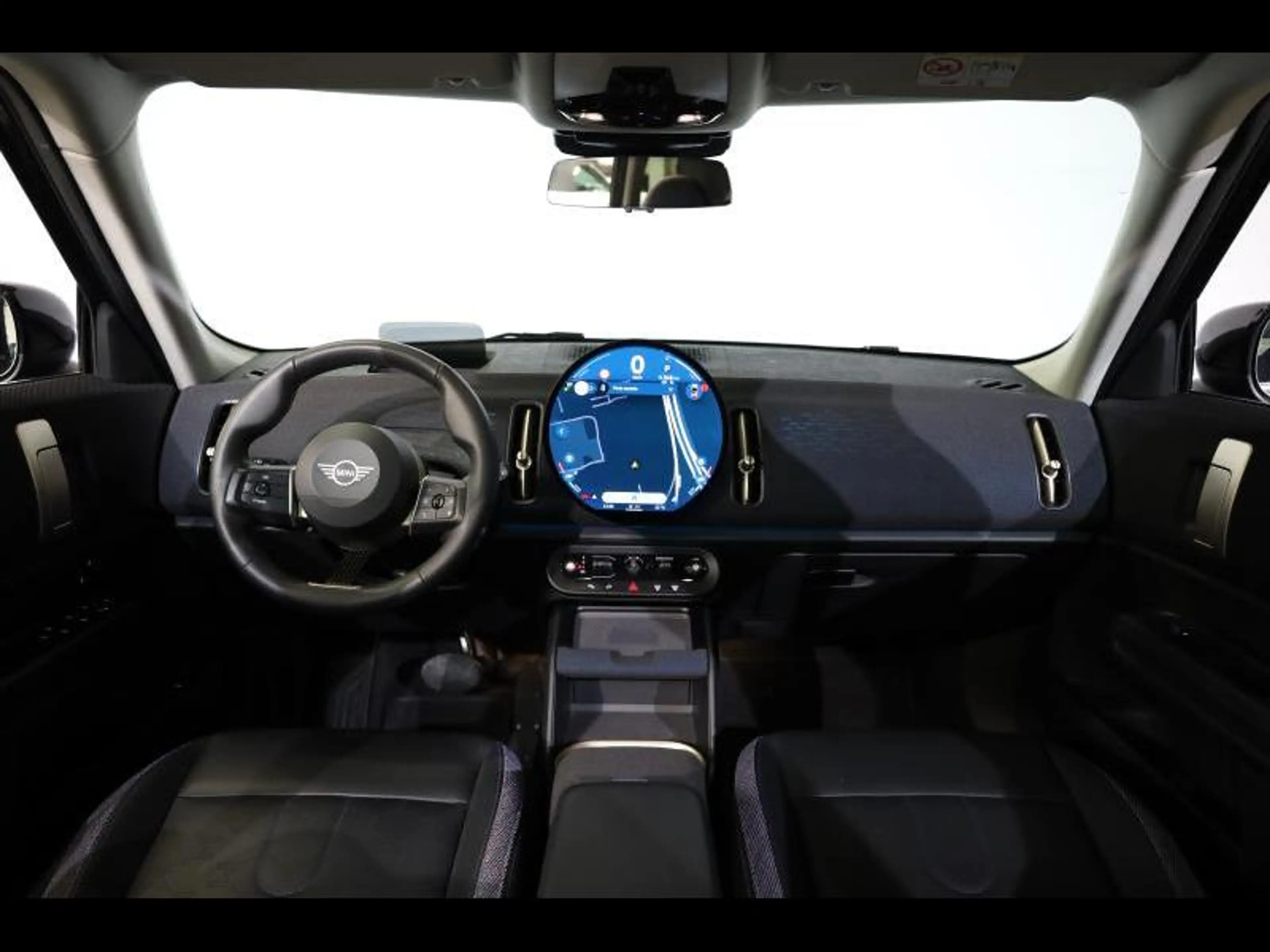 MINI Countryman C — photo 8