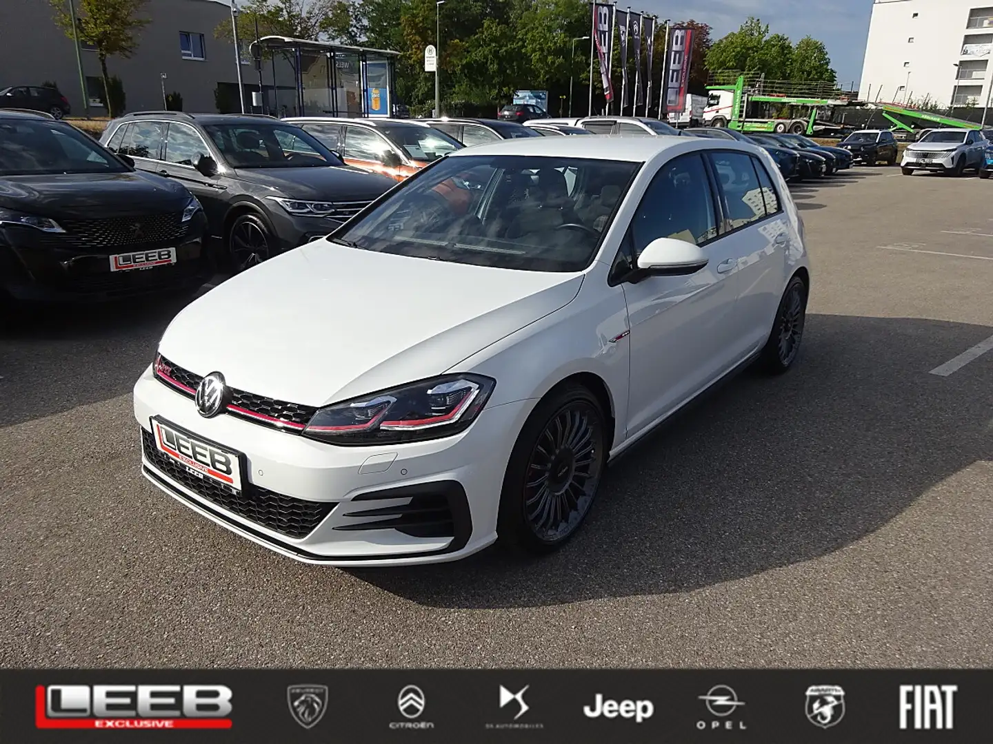 Volkswagen Golf GTI Performance 2,0 TSI DSG Weiß - 1
