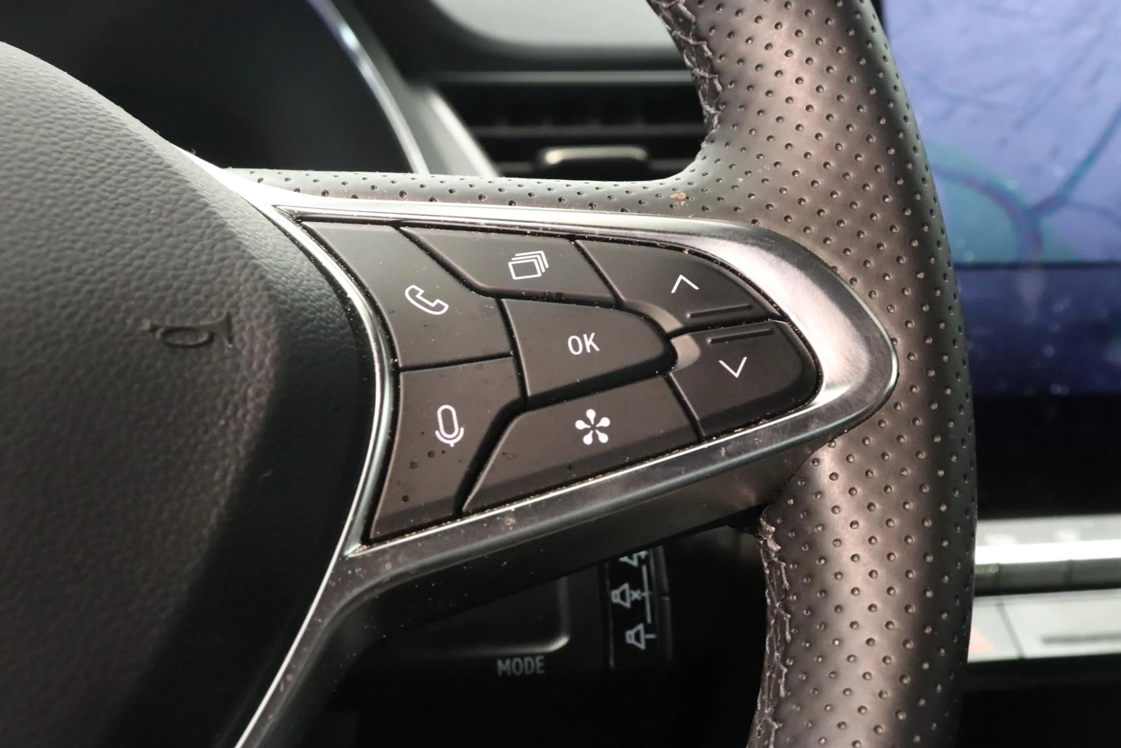 Renault Captur 1.6 E-Tech full hybrid 145 techno | 360° Camera | — photo 23