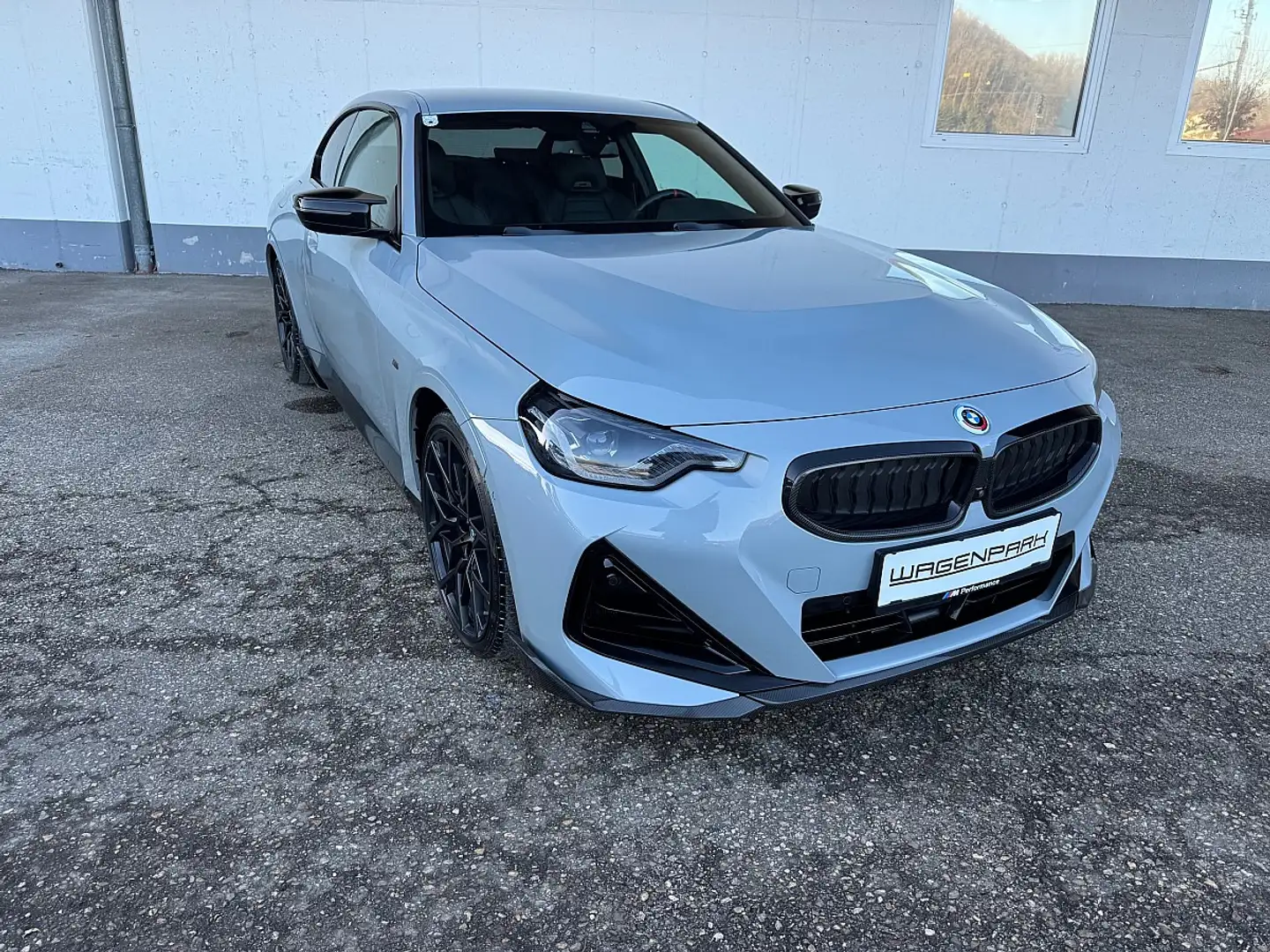 BMW 240 M240i Coupé xDrive Aut.*M Performance Carbonteile* Grau - 2