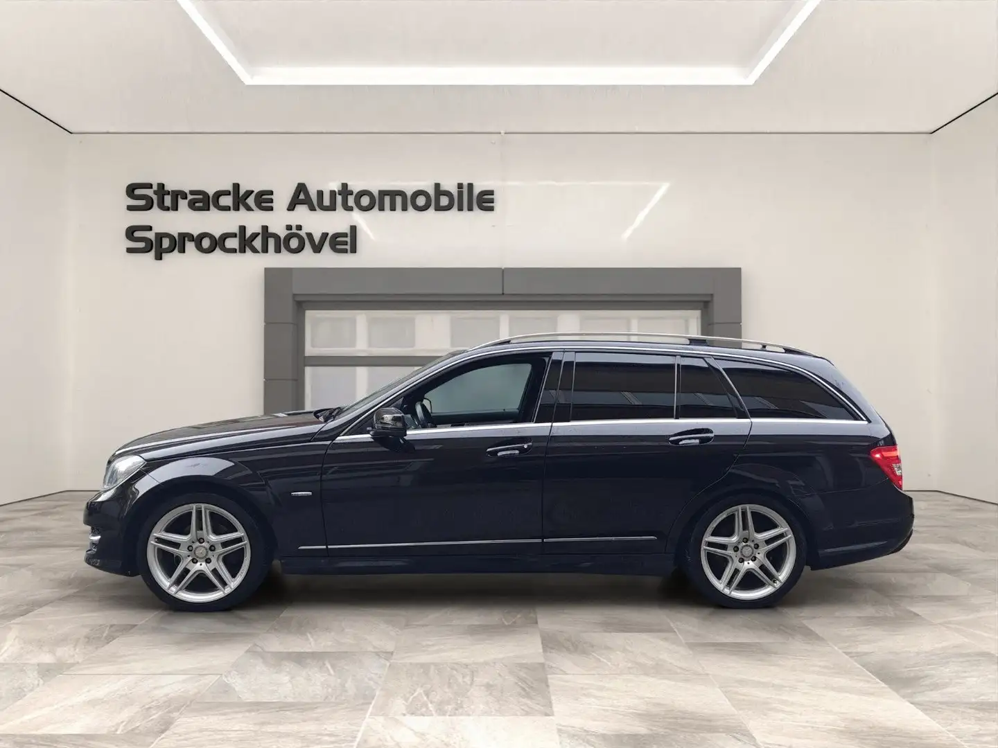 Mercedes-Benz C 180 T CGI *AMG LINE*Automatik*AHK*Scheckheftge Schwarz - 2