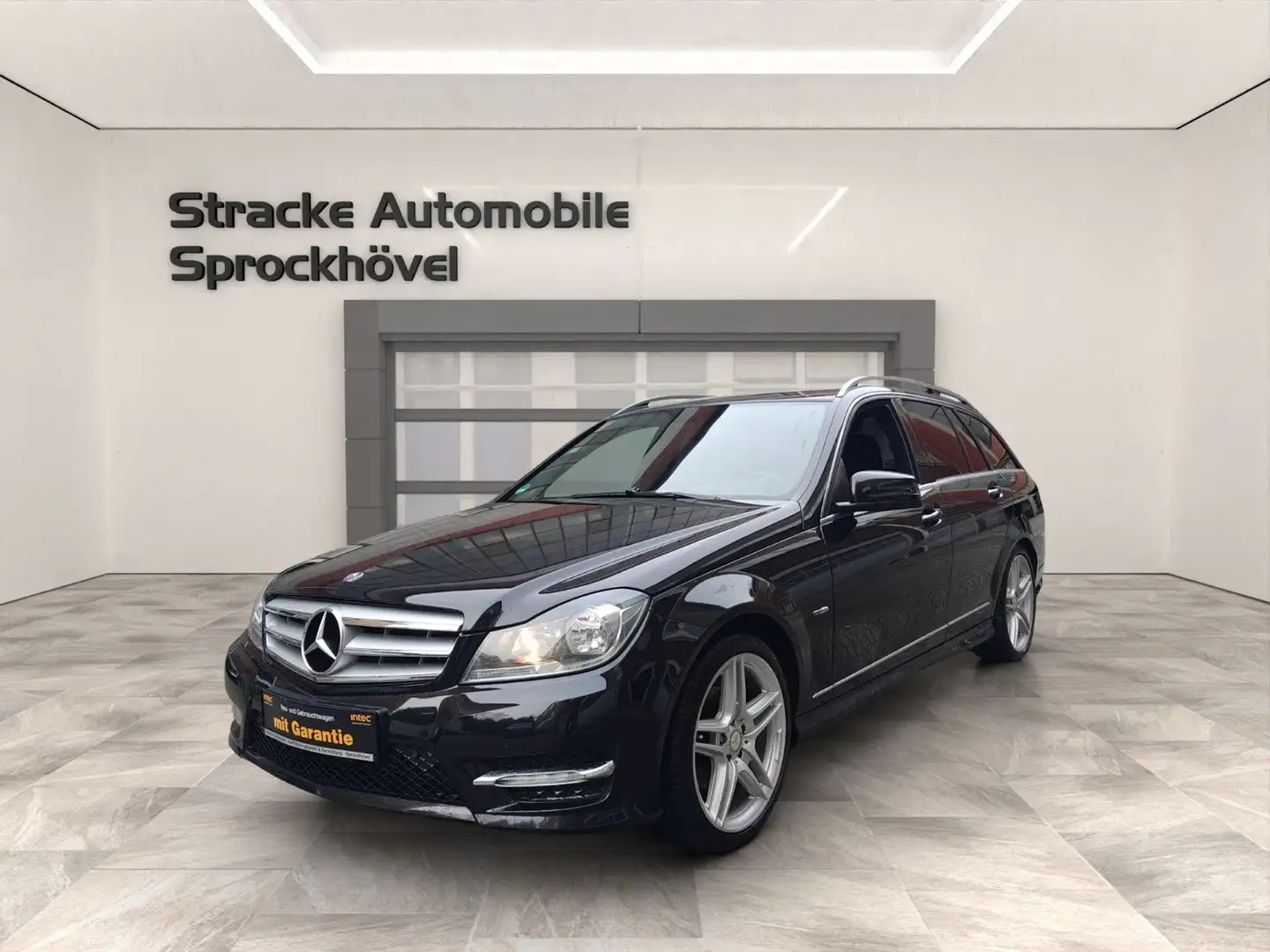 Mercedes-Benz C 180 T CGI *AMG LINE*Automatik*AHK*Scheckheftge Schwarz - 1