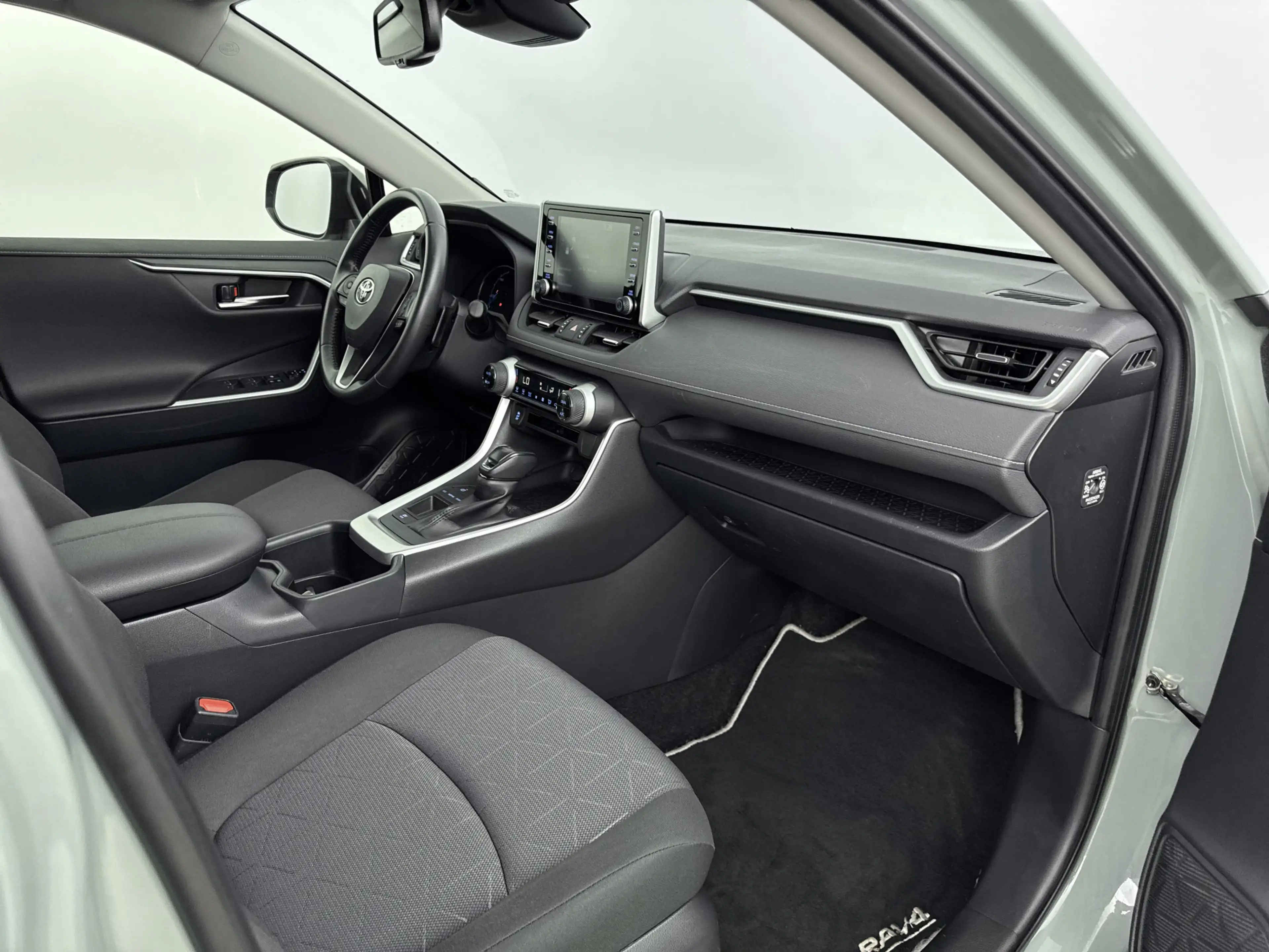 Toyota RAV 4 2.5 Hybrid Business — photo 6