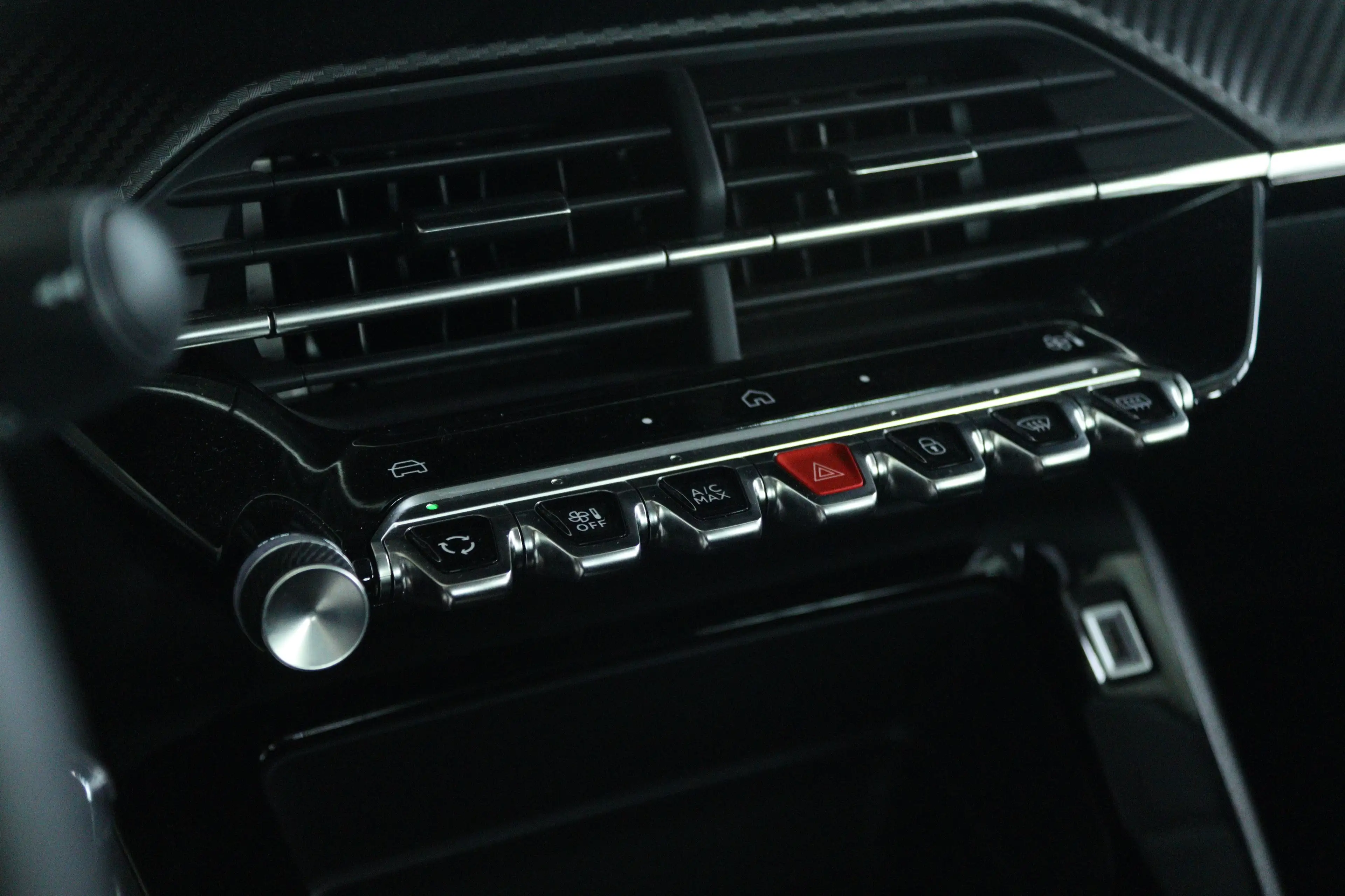 Peugeot 208 Hybrid 110 e-DCS6 Active | Cruise Control | Carpla — photo 19