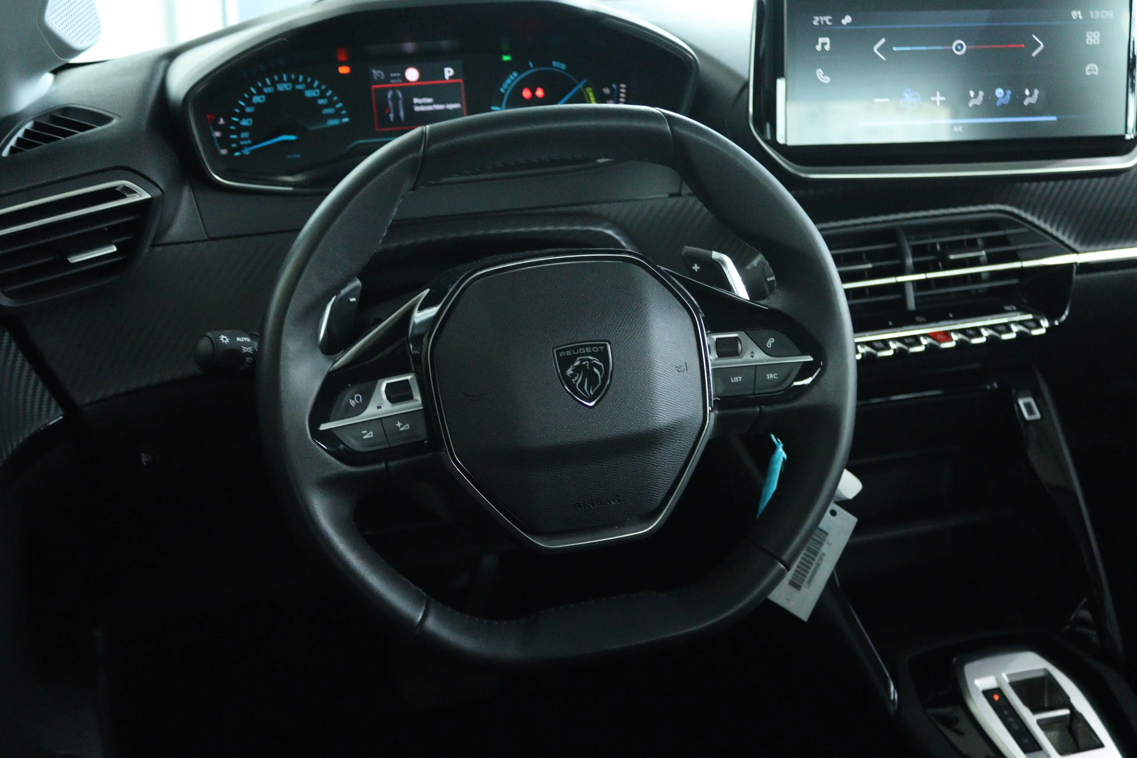 Peugeot 208 Hybrid 110 e-DCS6 Active | Cruise Control | Carpla — photo 25