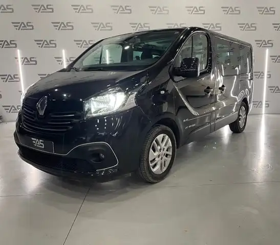 Renault Trafic Passenger Edition Largo Energy dCi 92 kW (125 CV)