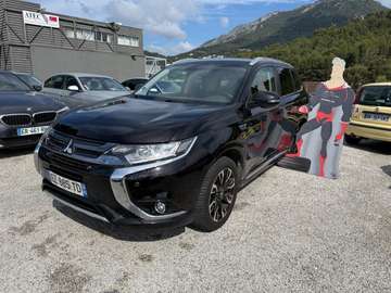 PHEV HYBRIDE RECHARGEABLE 200CH INTENSE STYLE