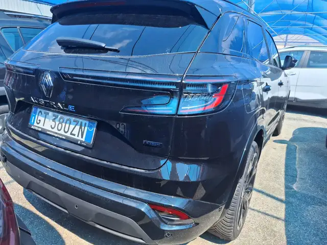 Renault Austral view 8