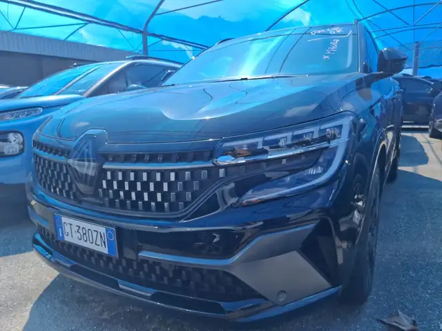 Renault Austral view 14