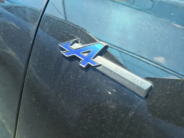 Renault Austral view 7