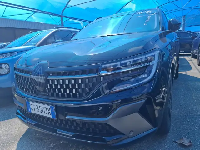 Renault Austral view 3