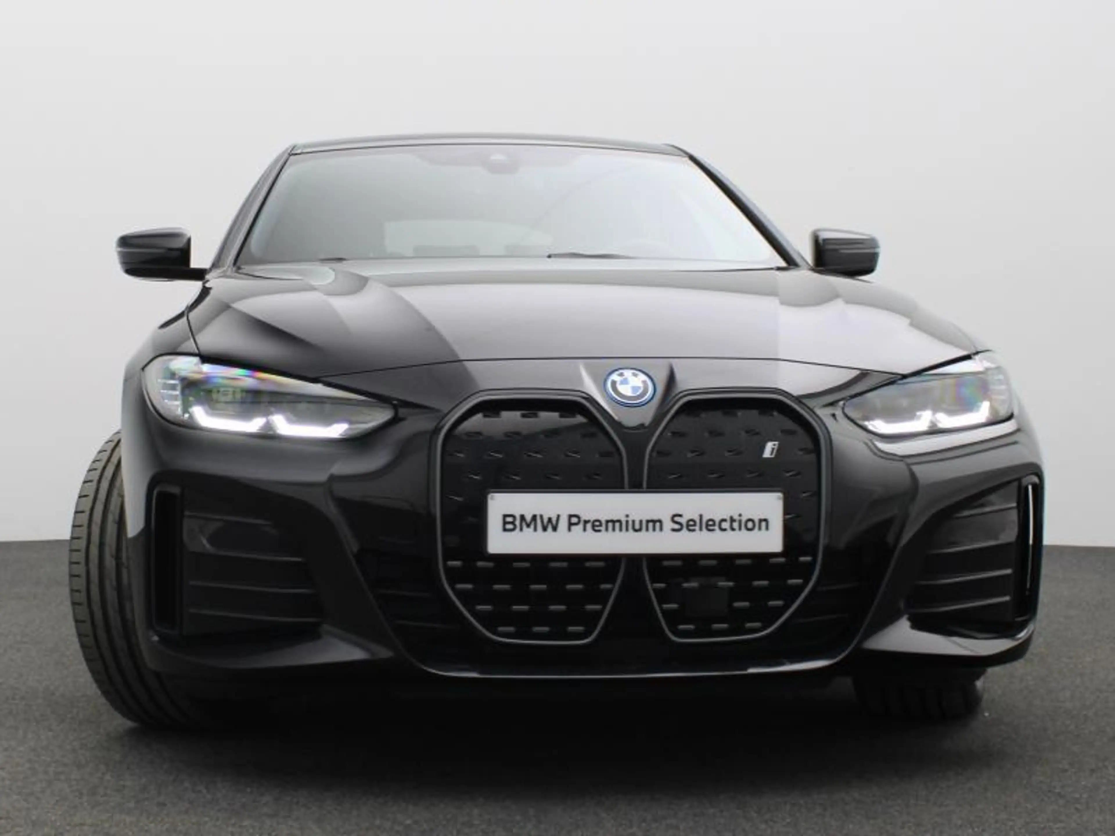 BMW i4 eDrive35 - M Pack — photo 2