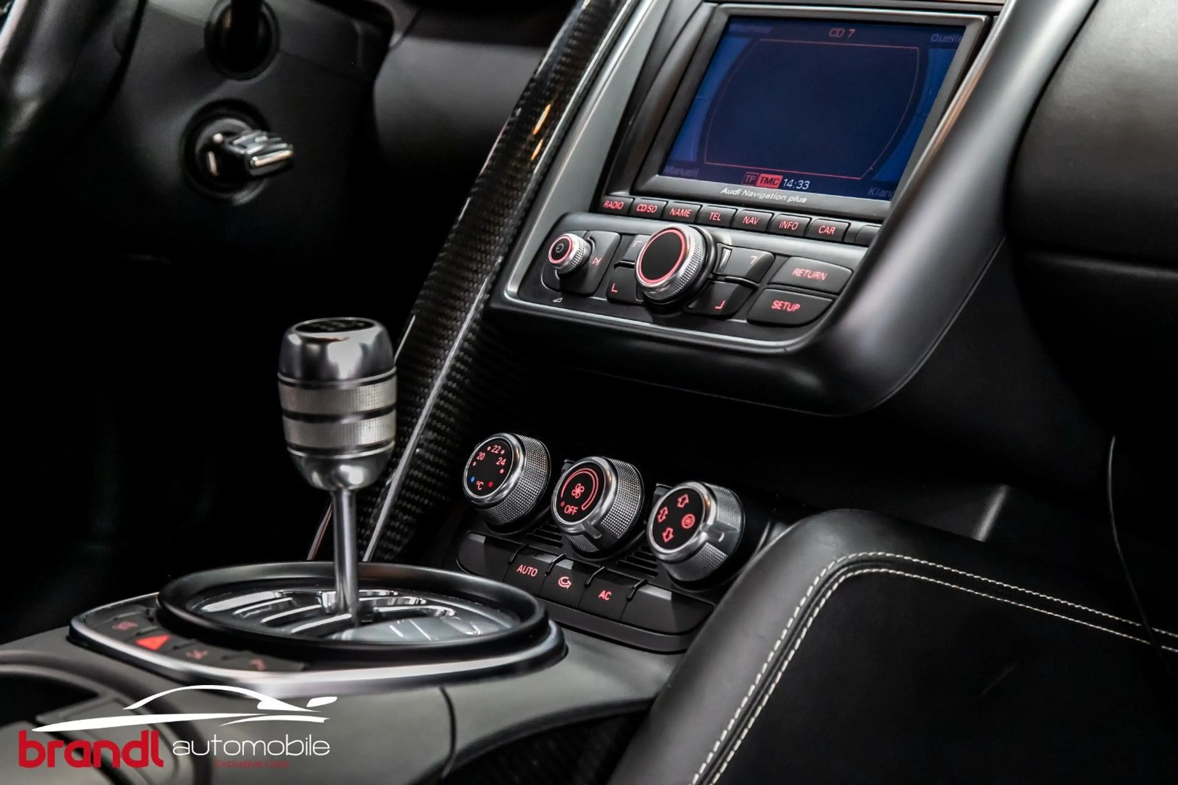 Audi R8 Coupe 4.2 FSI quattro /Schalter/DE/Garantie — photo 30