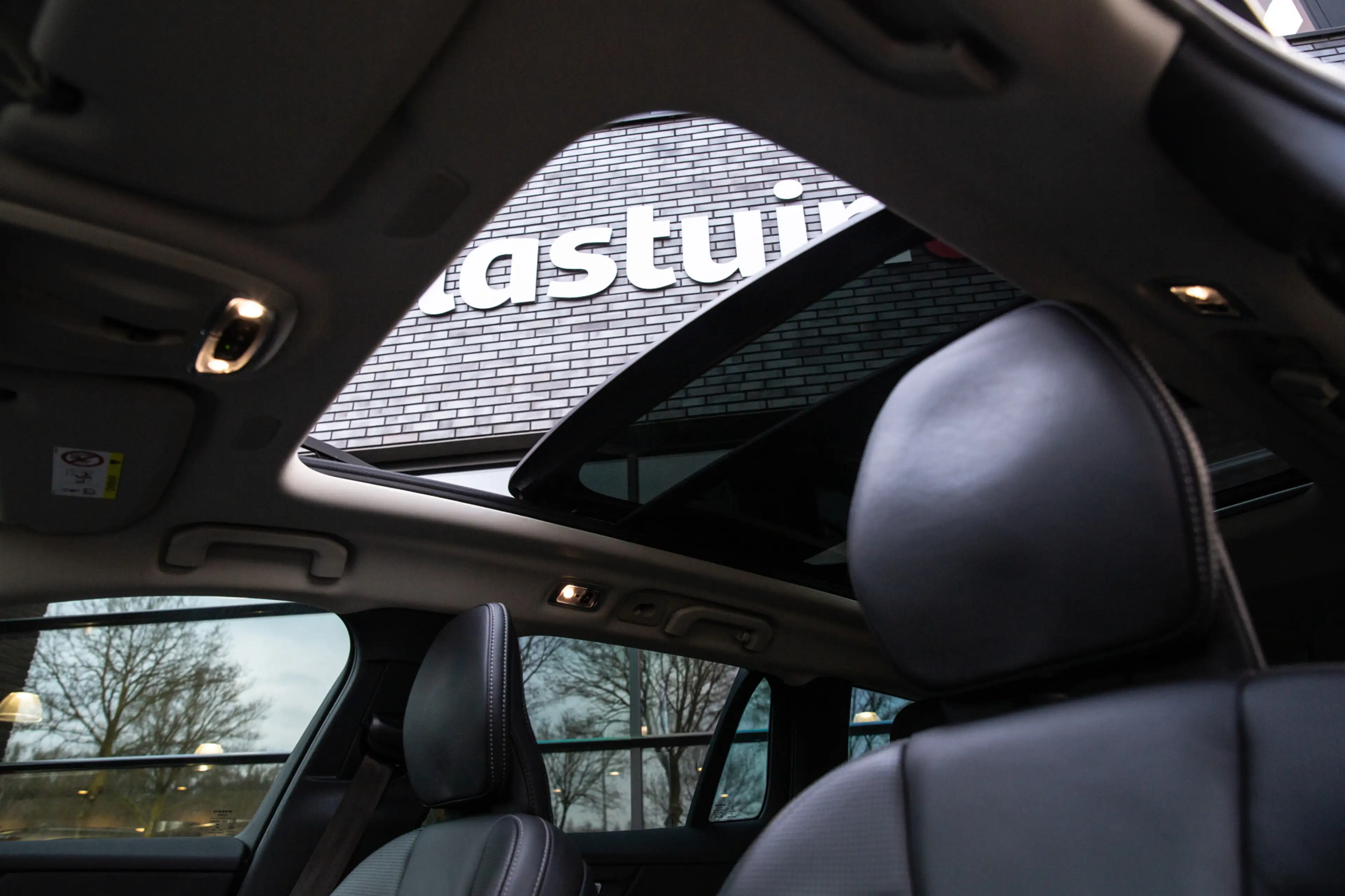 Volvo V60 Cross Country 2.0 T5 AWD Pro , Panoramadak, Harman/Kardon, Adap. — photo 3