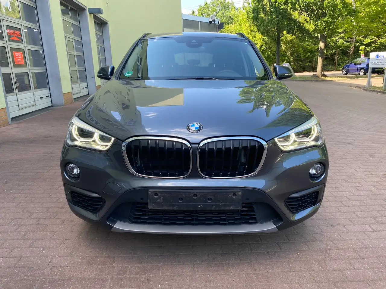 BMW X1