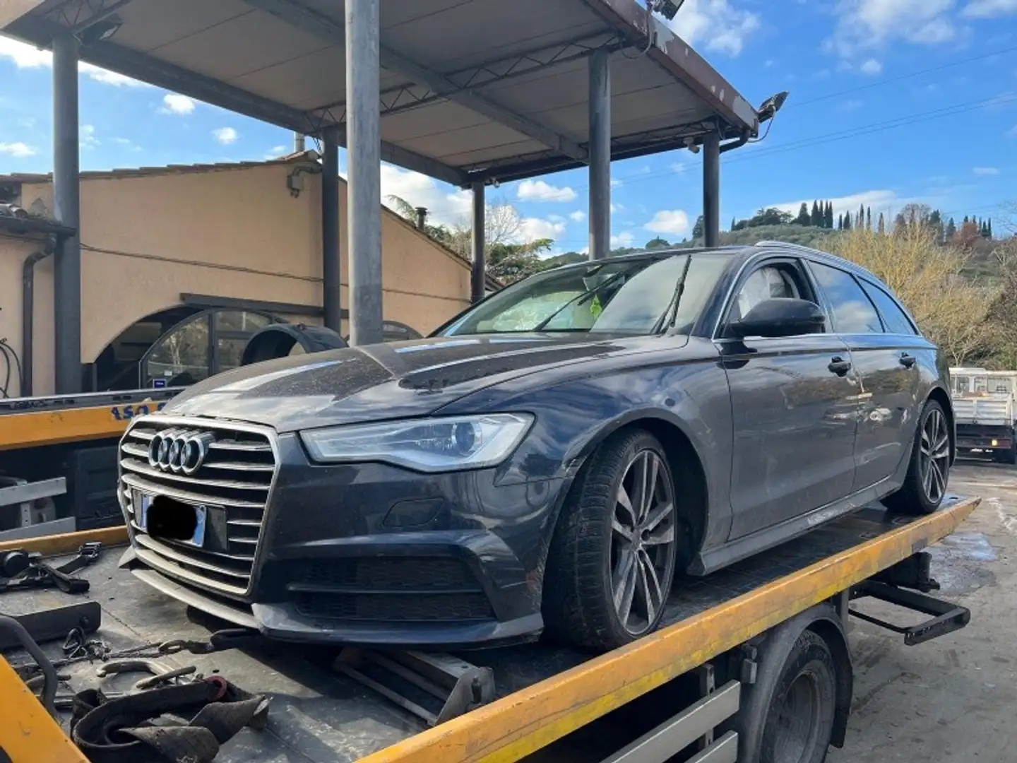 Audi A6 Avant 2.0 Ultra Blue 150cv - Incidentato - 1