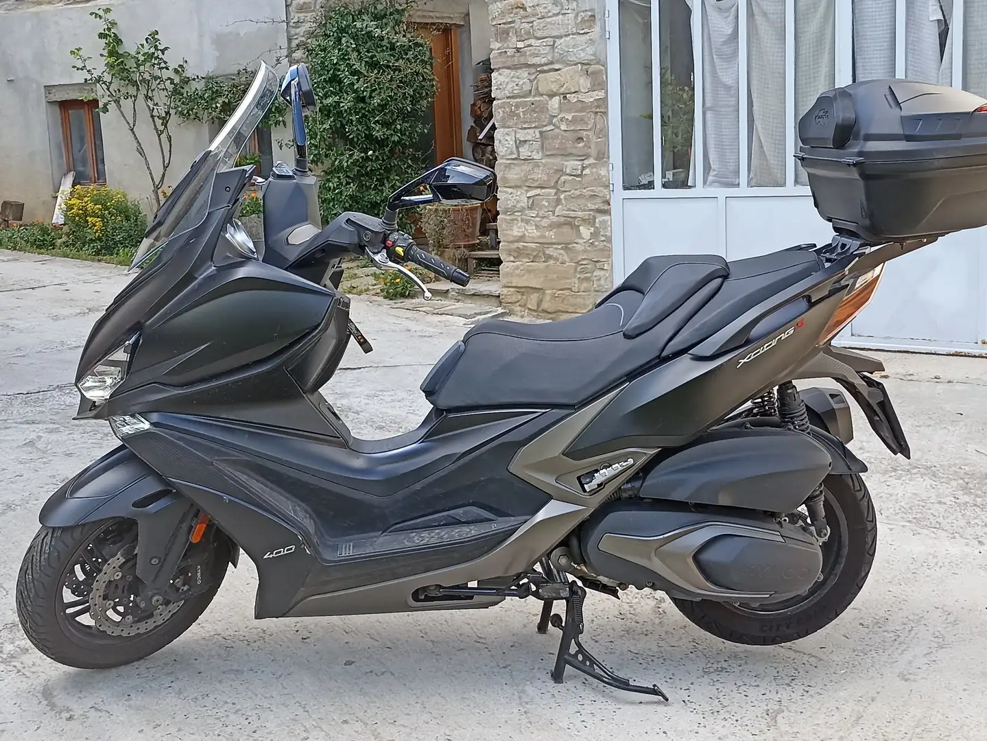 Kymco Xciting S 400i ABS Fekete - 1